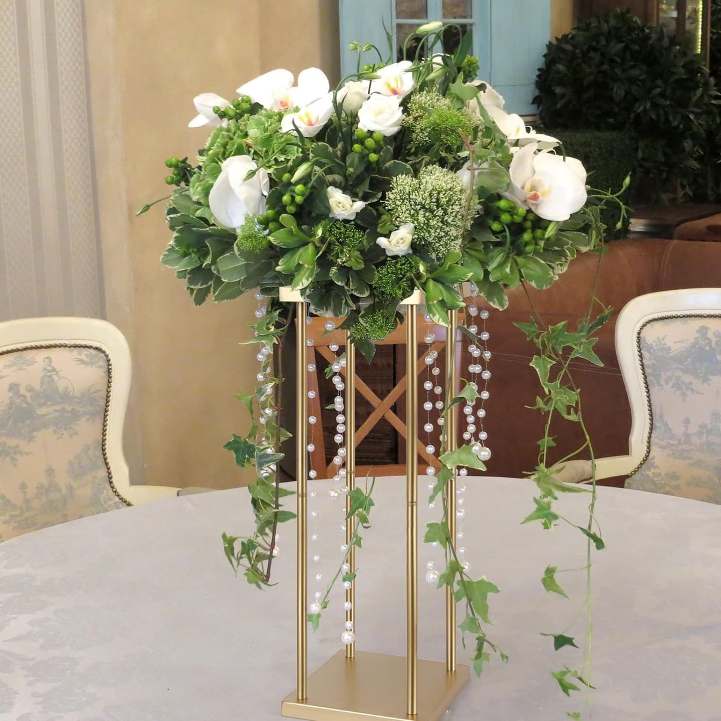 Flower Stand Centerpiece - Gold